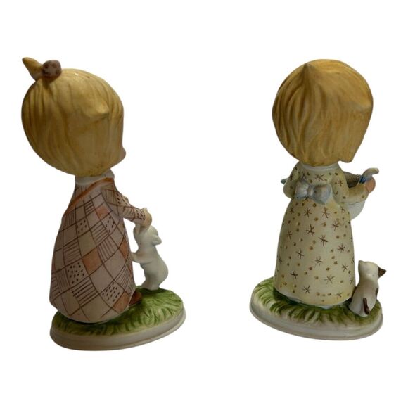 Lefton China 2 Everything We Do We Do Together 00204 Girls Playing With Kittens - Picture 5 of 14